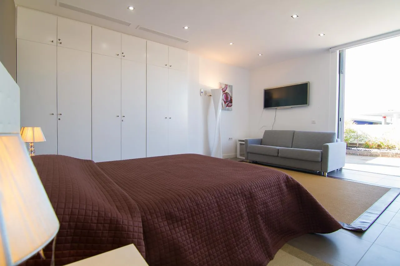Luxury Villa In Habitats Del Duque Adeje 0*,